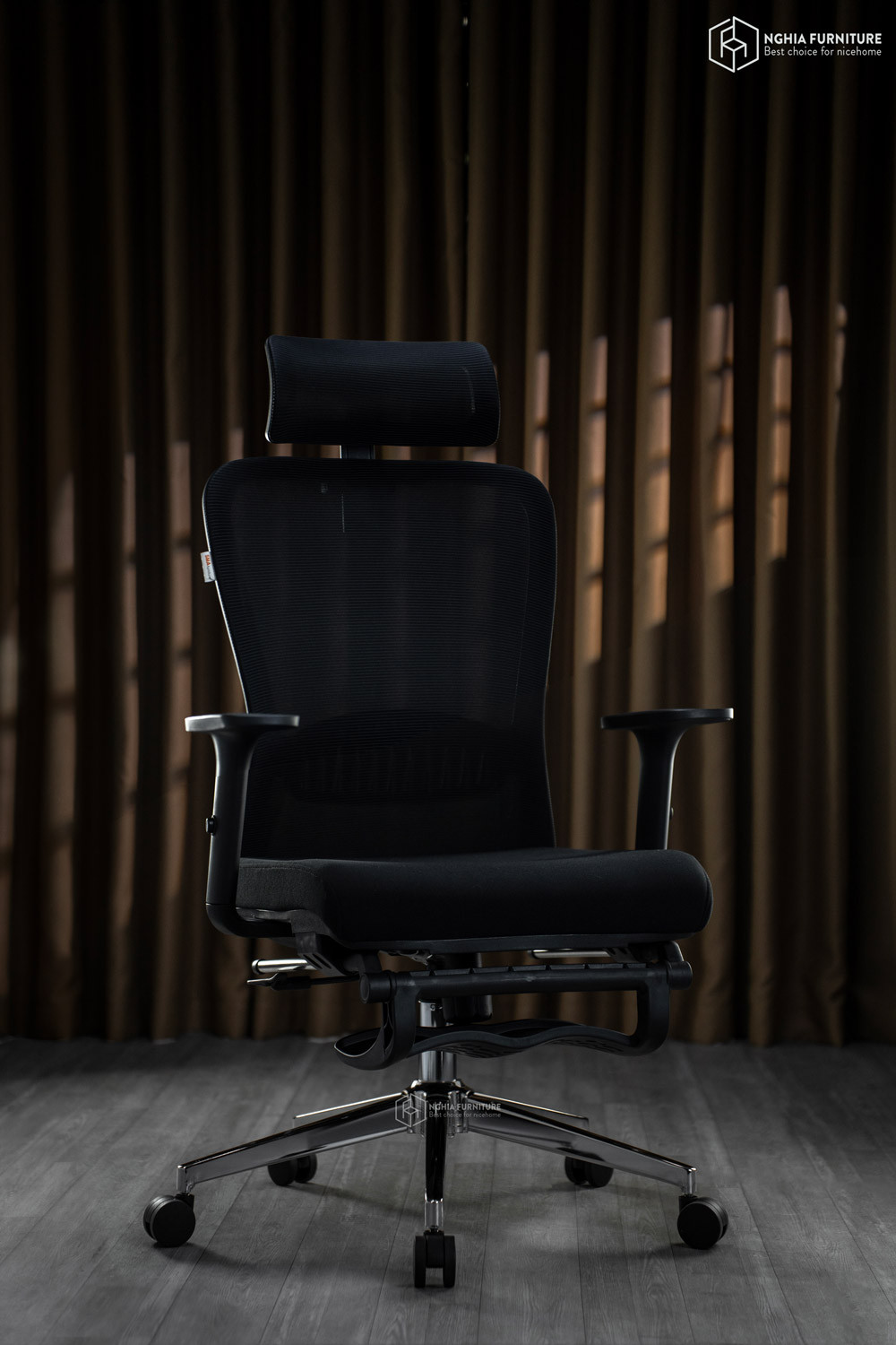 Ghế công thái học Simple V1-Gác chân after